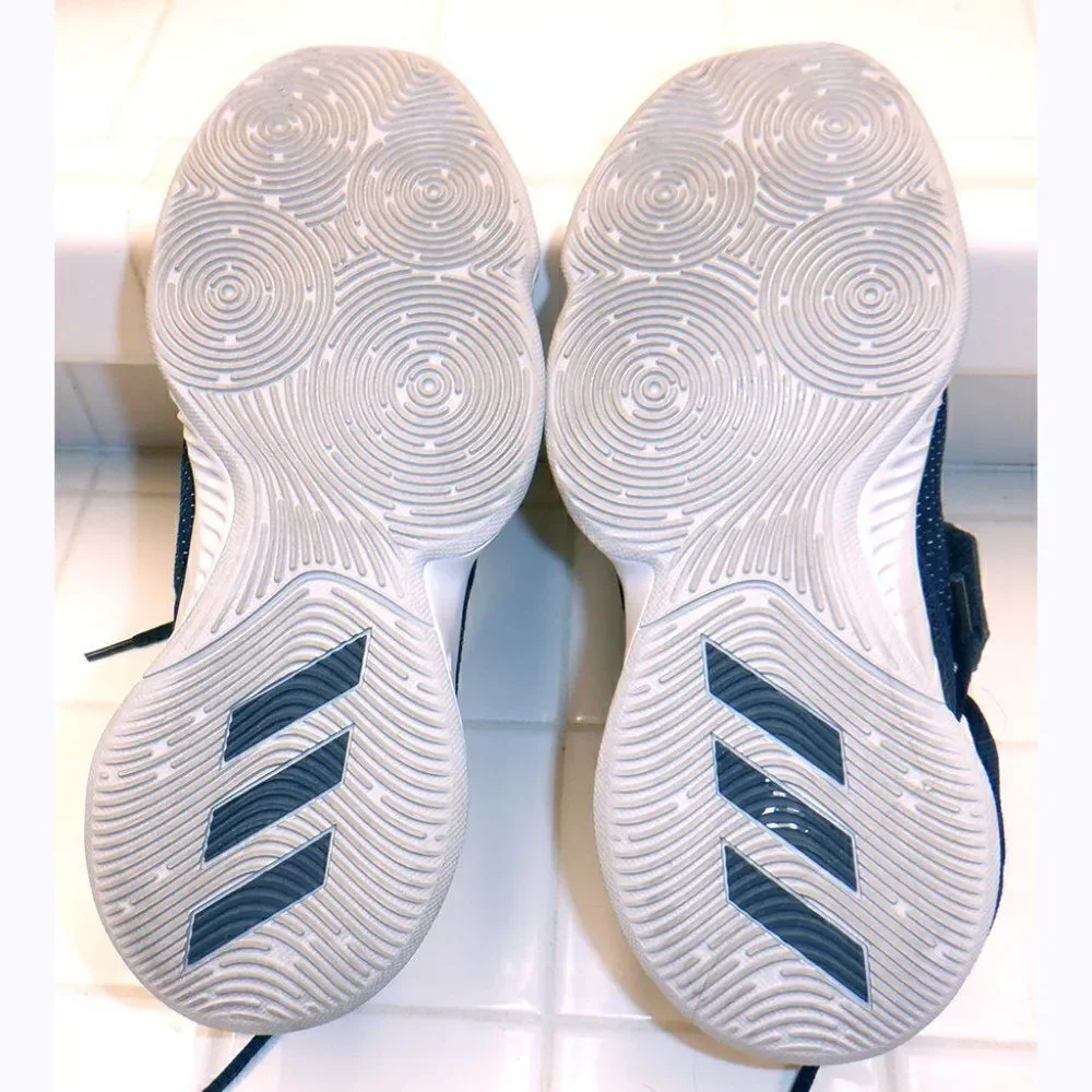Adidas mens blue EXPLOSIVE Bounce Basketball sneakers Shoes
